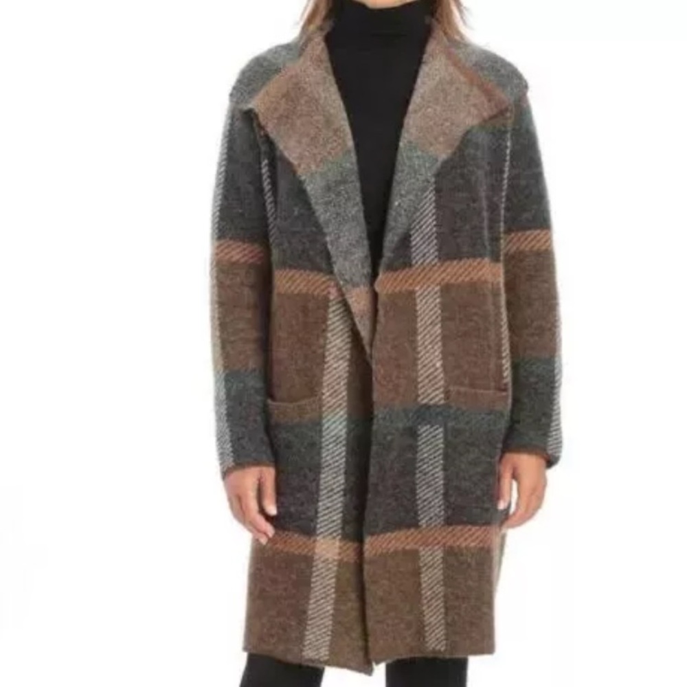 🎉HOST PICK 🎉JOSEPH A. qu’est-ce que c’est silk? Cardigan Sweater